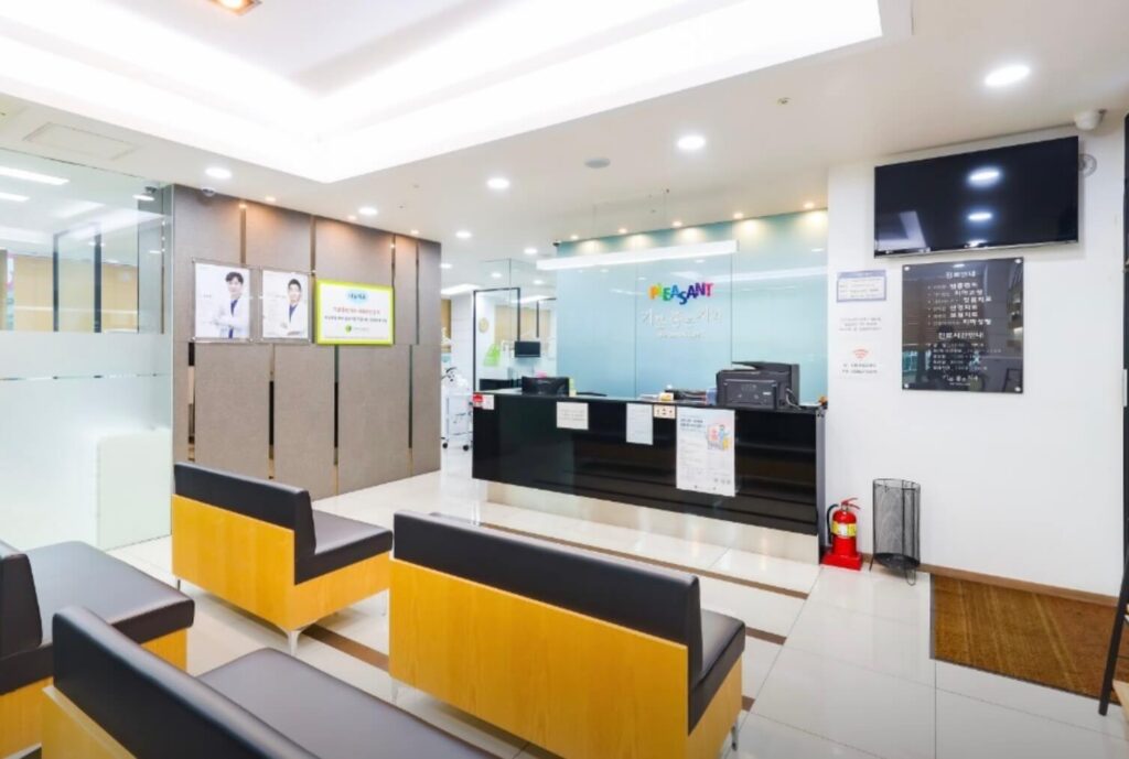 까치산역 임플란트 기분좋은치과의원