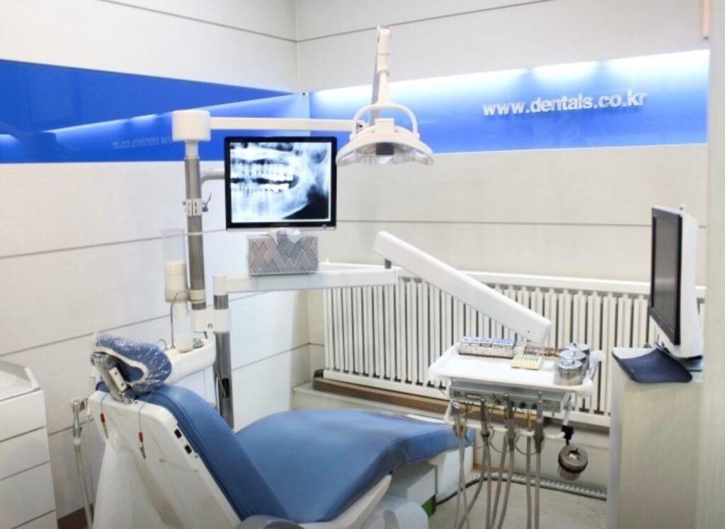 이촌역 임플란트 성대혁치과